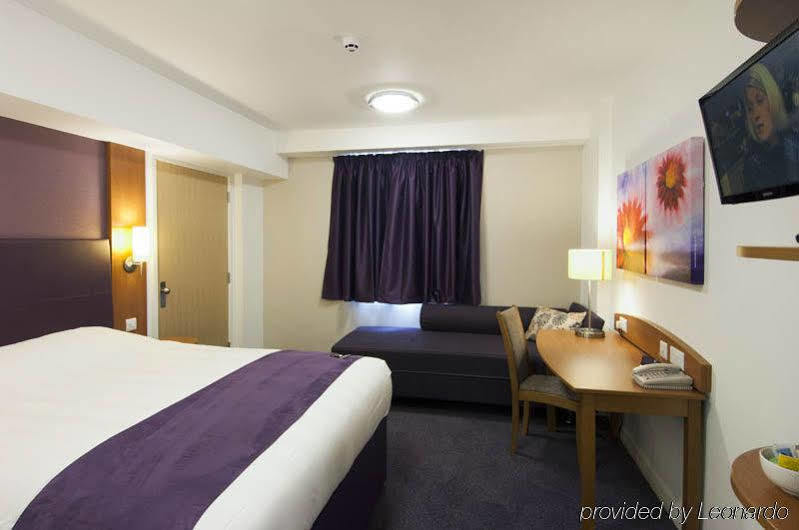 Premier Inn Premier Inn Weymouth Seafront Bagian luar foto